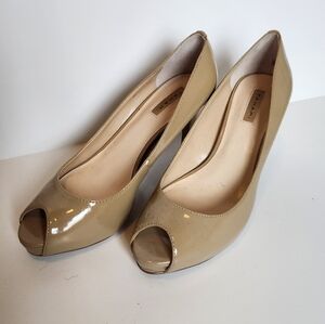 Tahari Women's Nude Peep Toe Heels